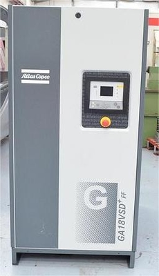 Atlas VSD Plus 18 kW Puissance du moteur Alliage d'aluminium sec intégré Pour les besoins du client