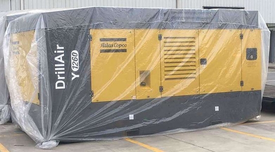 Découvrez une efficacité inégalée avec le compresseur portable Y1260 et sa cuve d'huile de 975L