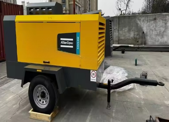 Compresseur portable XAVS450 alimenté par Cummins : la combinaison parfaite de portabilité et de performance